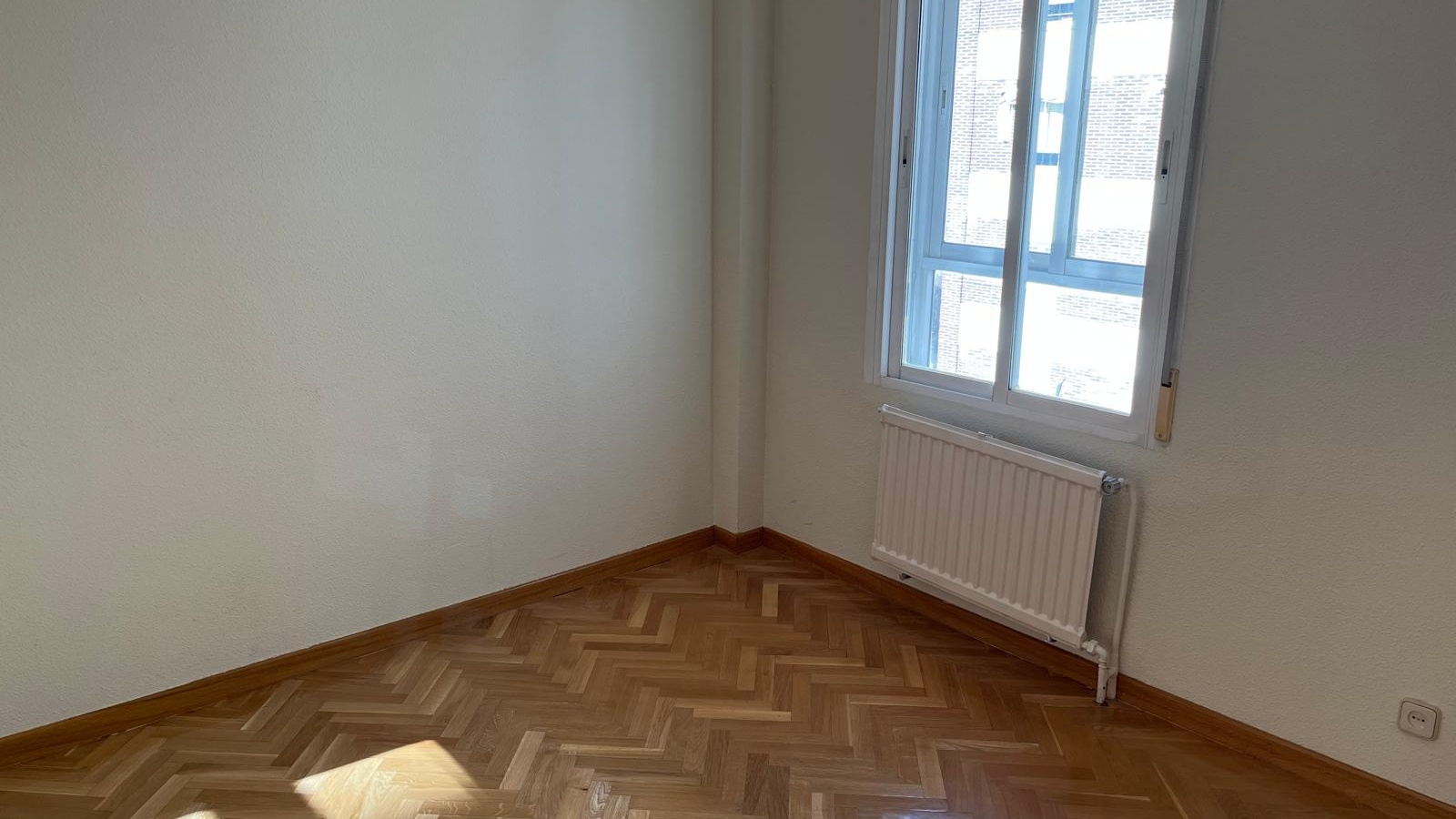Av. El Ferrol, 3 Habitaciones Habitaciones, ,2 BathroomsBathrooms,Vivienda,En Venta,Av. El Ferrol,10,1161