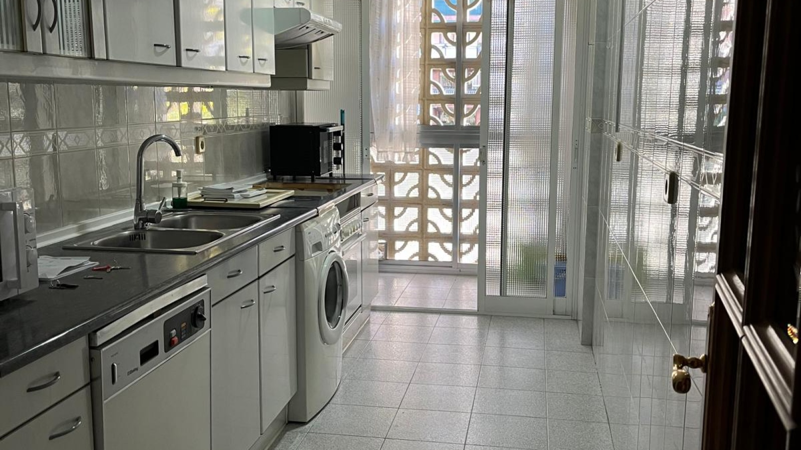 Calle Ribadavia 12, 3 Habitaciones Habitaciones, 0 ,2 BathroomsBathrooms,Vivienda,En Venta,Calle Ribadavia 12,2,1163